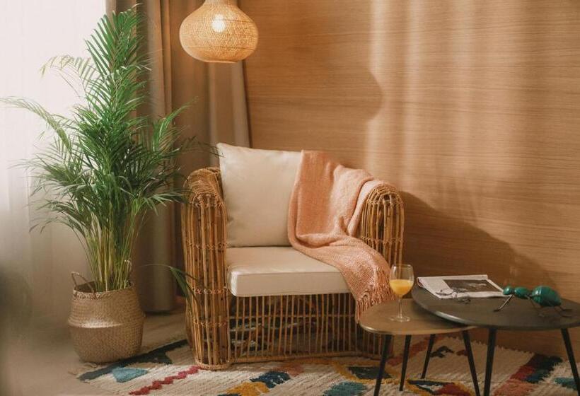 발코니 수피리어 룸, 2places Side