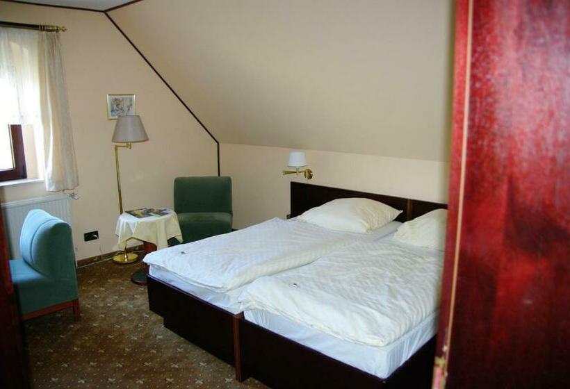 Номер Стандарт, Landhotel Goldener Löwe Mit Pension Am Taurastein