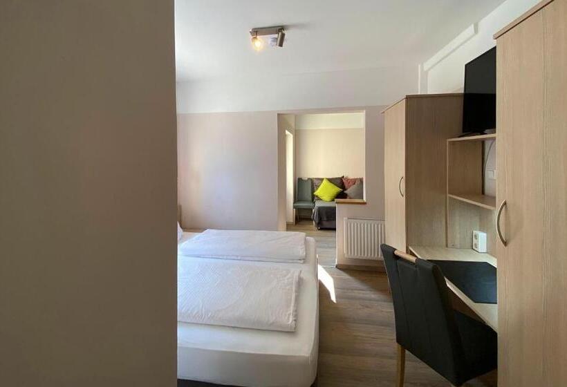 Студио Стандарт с Балконом, Also Hotel An Der Hardt