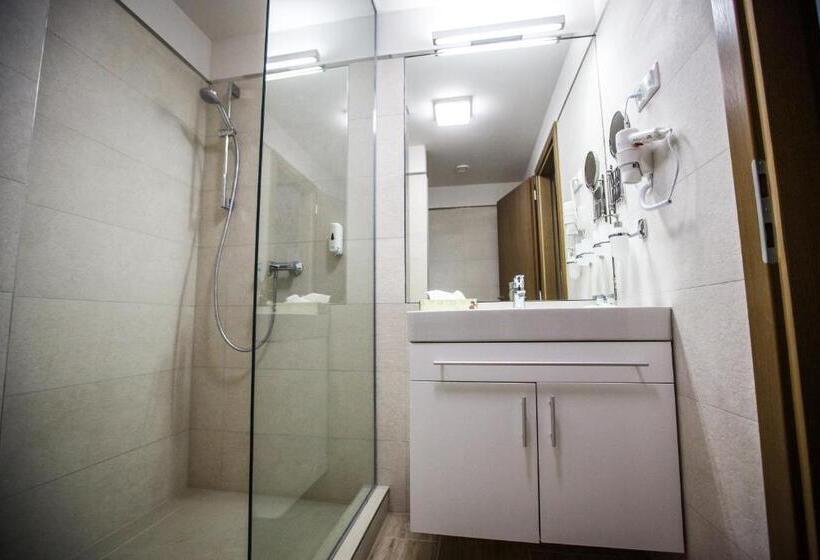 Номер Superior, Bassiana Hotel Es Etterem