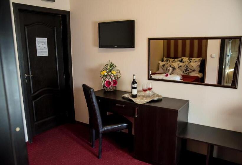 컴포트 싱글 룸, Class Residence