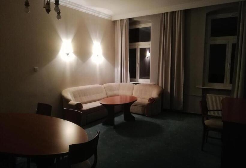 Люкс, Hostel Ratuszowy