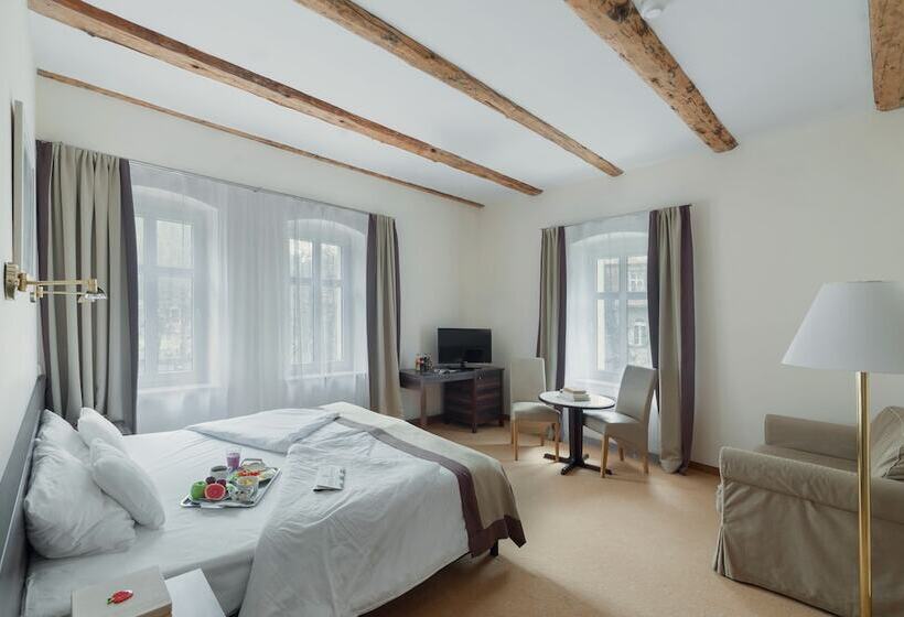Студия Стандарт, Impresja Art Resort