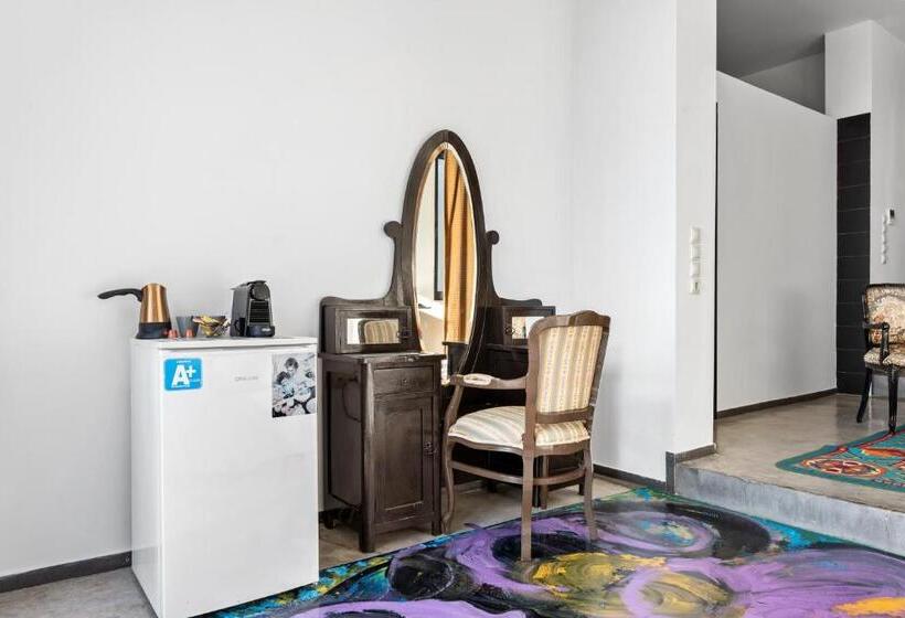 패밀리 스위트, Serenity Boutique Suites
