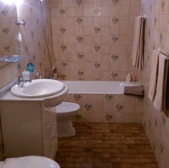 Дом 2 Спальни, Casa Do Carvoeiro