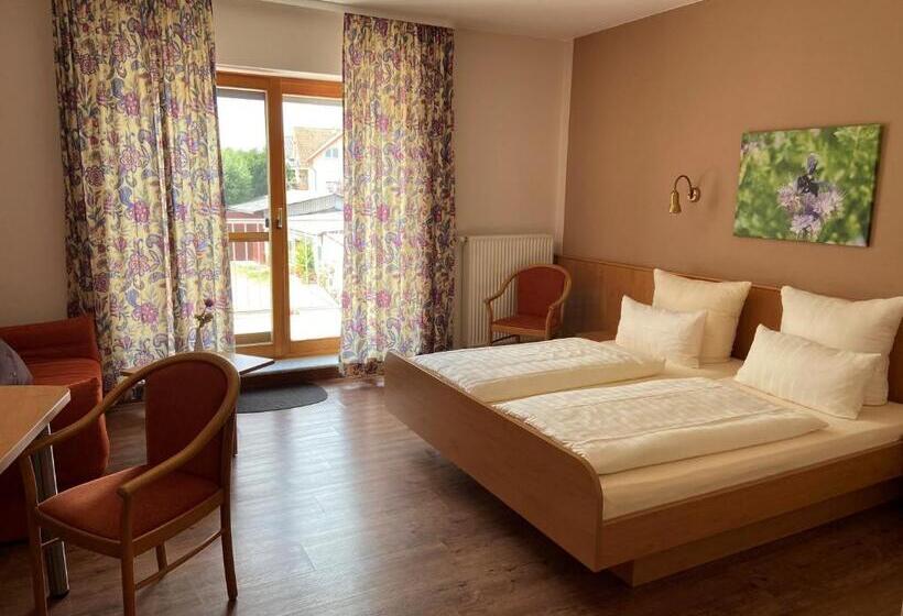Номер Комфорт, Bett & Frühstück