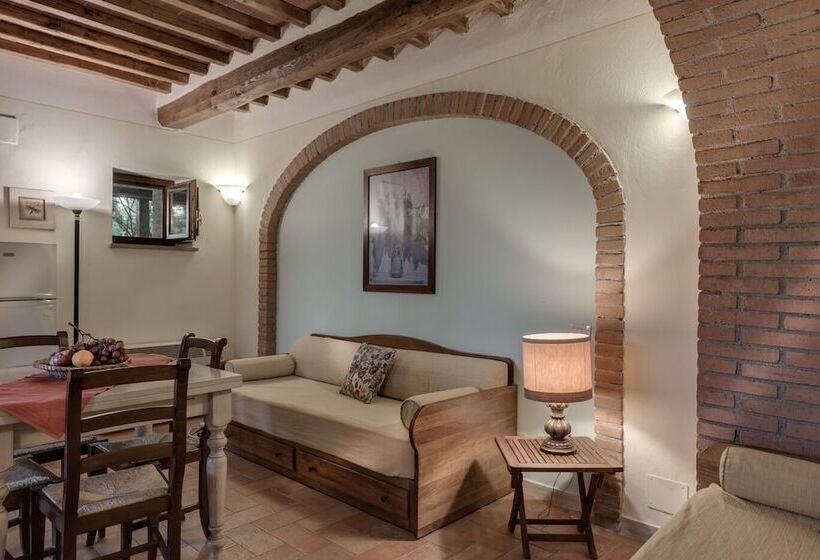 Студия Стандарт, Borgo Al Cerro