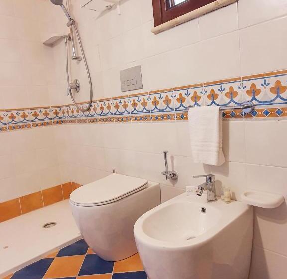 Standard Room with Balcony Side Sea View, Cala Marina