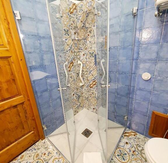 Classic Interior Room, Cala Marina