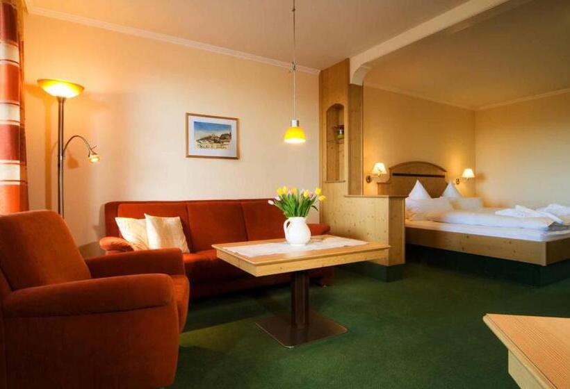 Suíte Júnior, Panoramahotel Grobauer