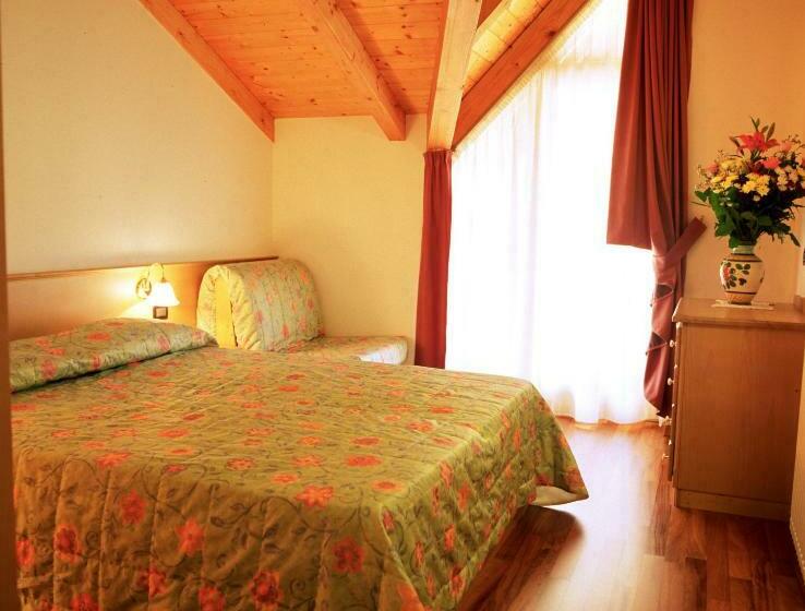 1 Bedroom Apartment Mountain View, Residence Kristall  Fiemme Holidays