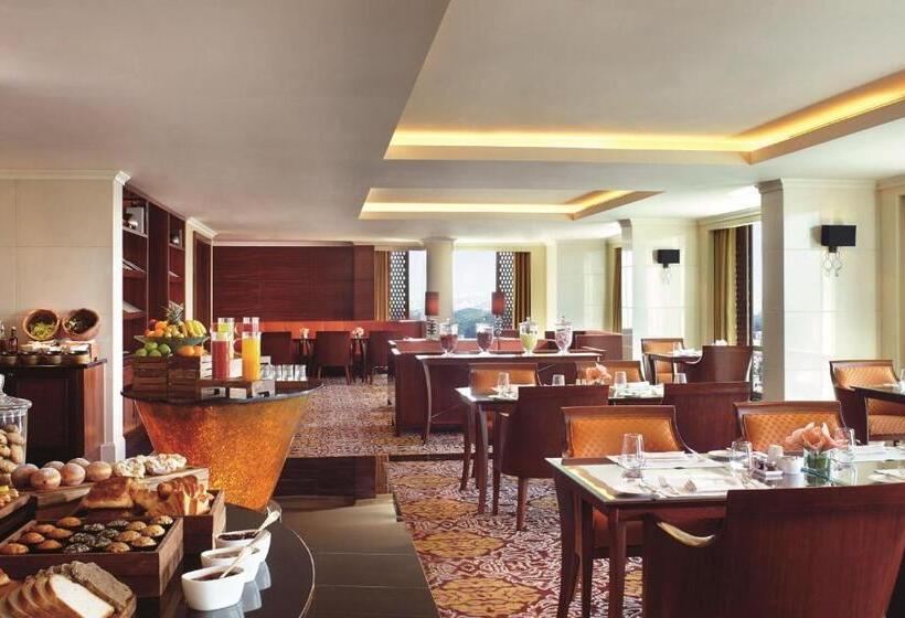 クラブルーム, The Ritz   Carlton, Bangalore