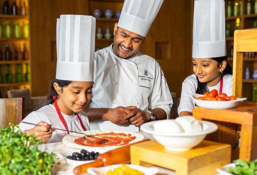 클럽 스위트, The Ritz   Carlton, Bangalore