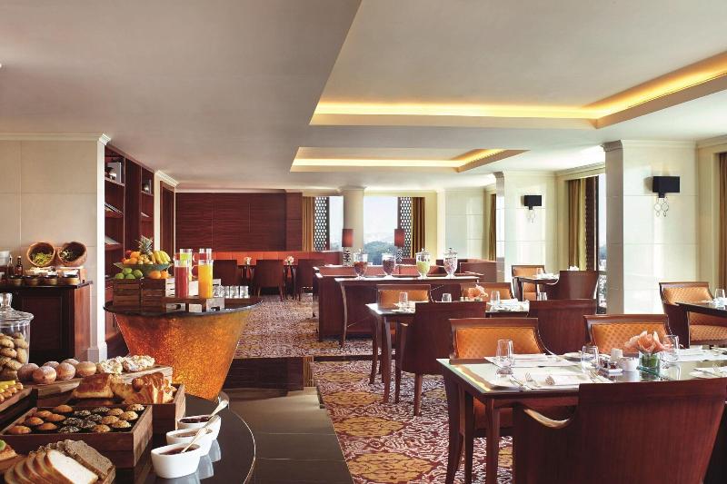 클럽 스위트, The Ritz   Carlton, Bangalore