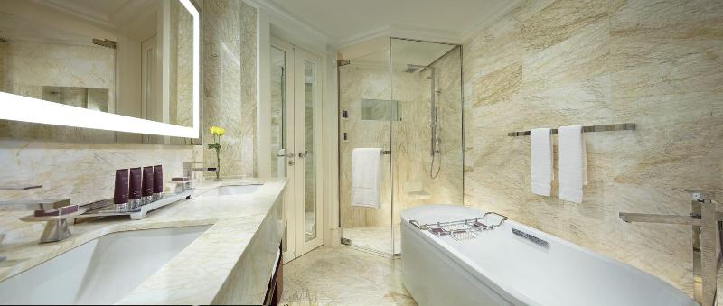 프리미엄 룸, The Ritz   Carlton, Bangalore