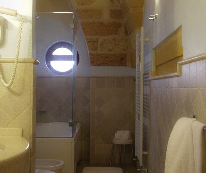 Номер Superior, Kelina Charme Hotel By Cantine Due Palme