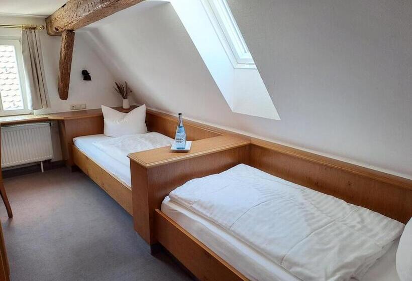스탠다드 룸, Stadthotel Waldhorn