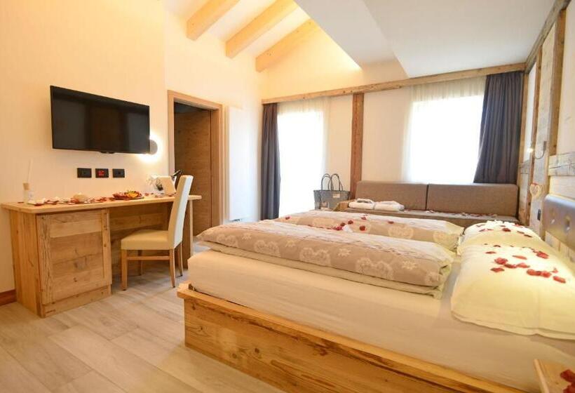 سوییت جونیور, Wellness Hotel Dolomia