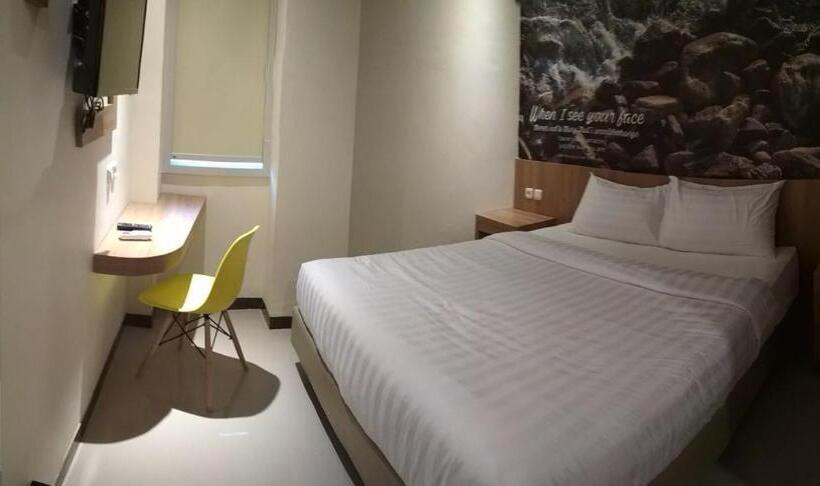 Номер Superior Кровать Кинг, Front One Hotel Airport Solo