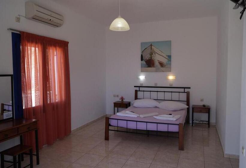 수피리어 룸, Paralia Guest House