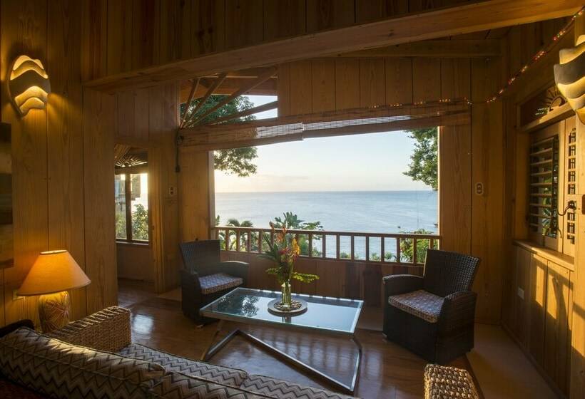 استودیو ساده, Castara Retreats