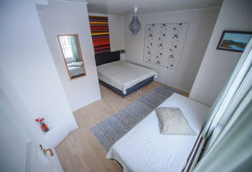 Апартаменты Семейные 1 Спальня, Holiday Village Kuukiuru