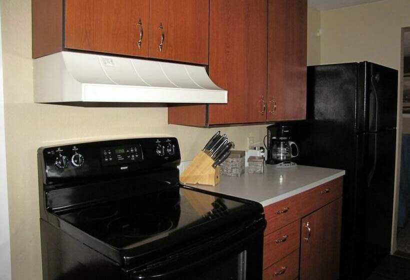 2 Bedroom Premium Apartment, White House Inn On The Waterfront
