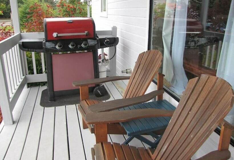 2 Bedroom Premium Apartment, White House Inn On The Waterfront