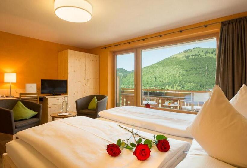 Номер Стандарт с Балконом, Biohotel Mattlihüs