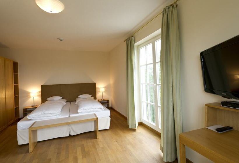 Номер Стандарт, Gutshotel Odelzhausen