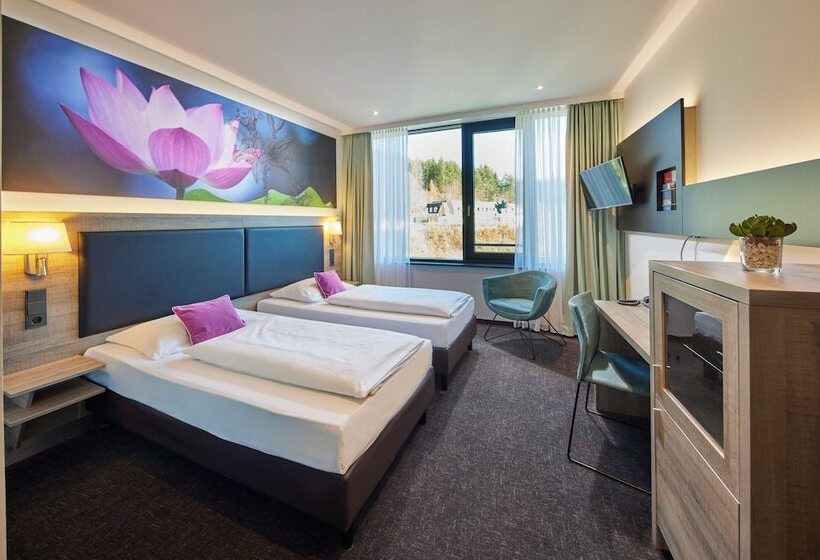 标准三人间, Hanse Hotel Attendorn