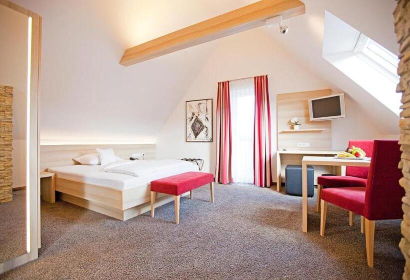 Comfort Single Room, Krone Ohg
