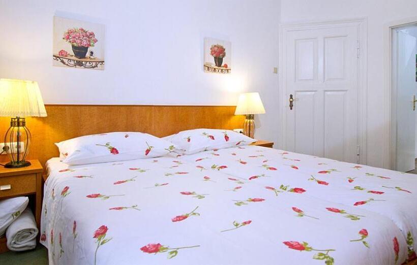 Номер Стандарт, Schifferkrug Hotel & Weinstube