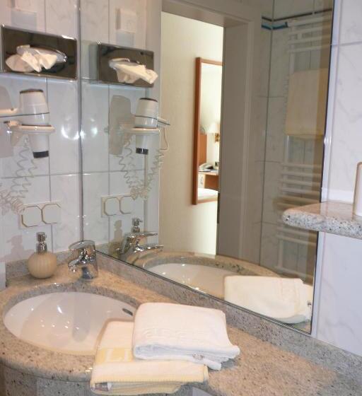 Quarto Basic, Seehotel Neue Liebe