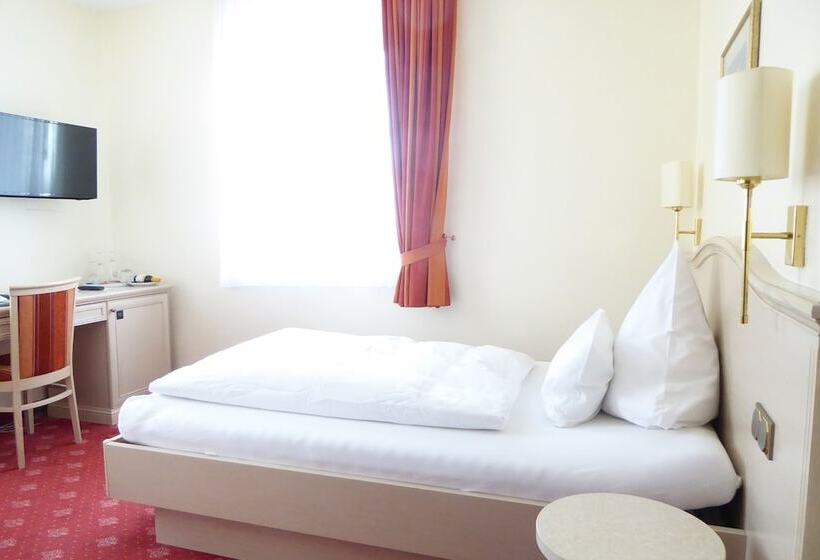 Quarto Estandar Individual, Seehotel Neue Liebe