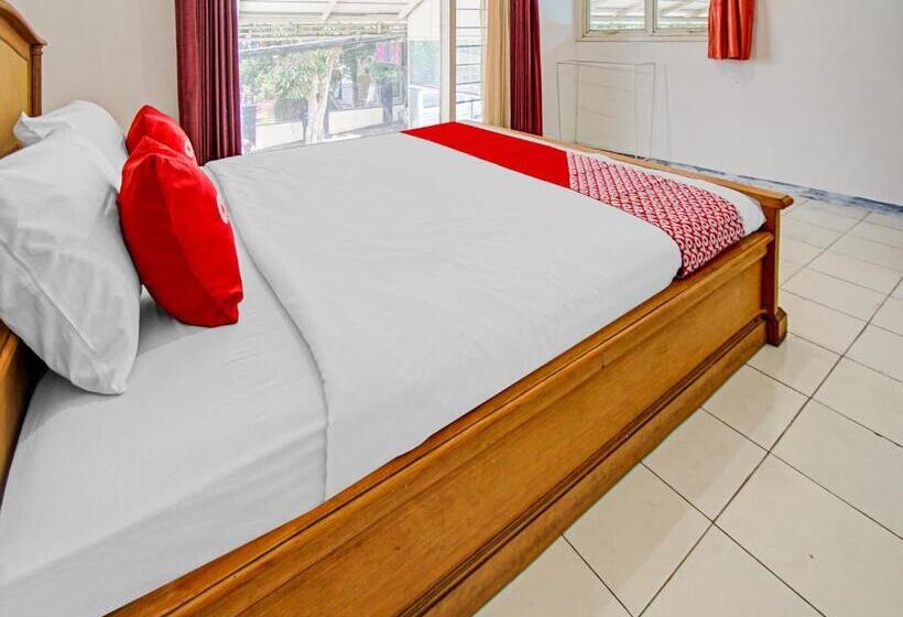 اتاق استاندارد, Live Homestay By Oyo Rooms