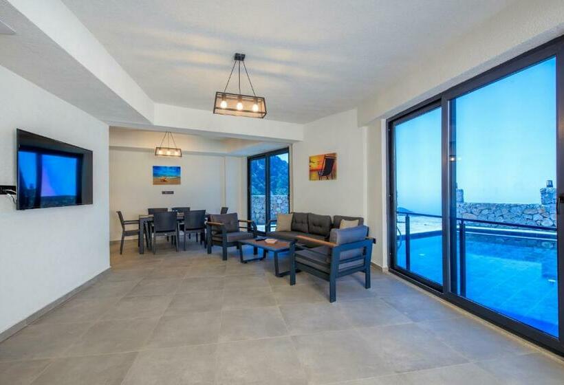 استودیوی استاندارد با چشم‌انداز دریا, Sayindi Girift Boutique Otel