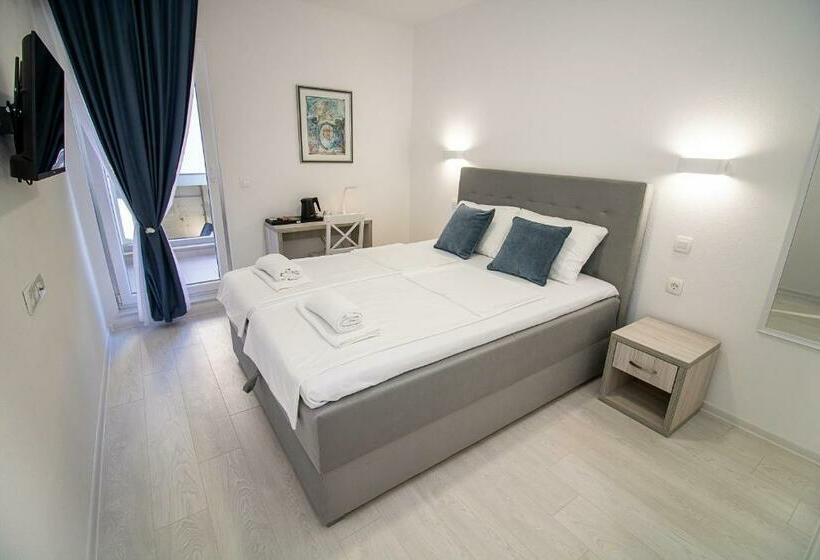 اتاق استاندارد با بالکن, Villa Sonata