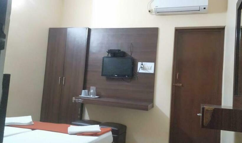 اتاق لوکس, Plaza Guest House