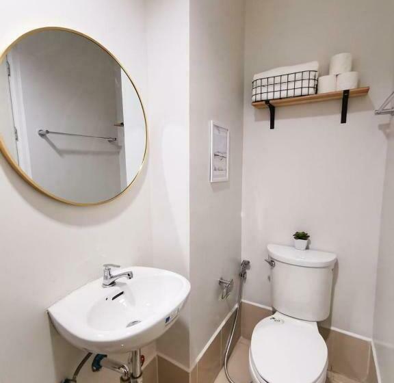 استودیوی استاندارد, Lifestyle At The Loop Towers Condotel