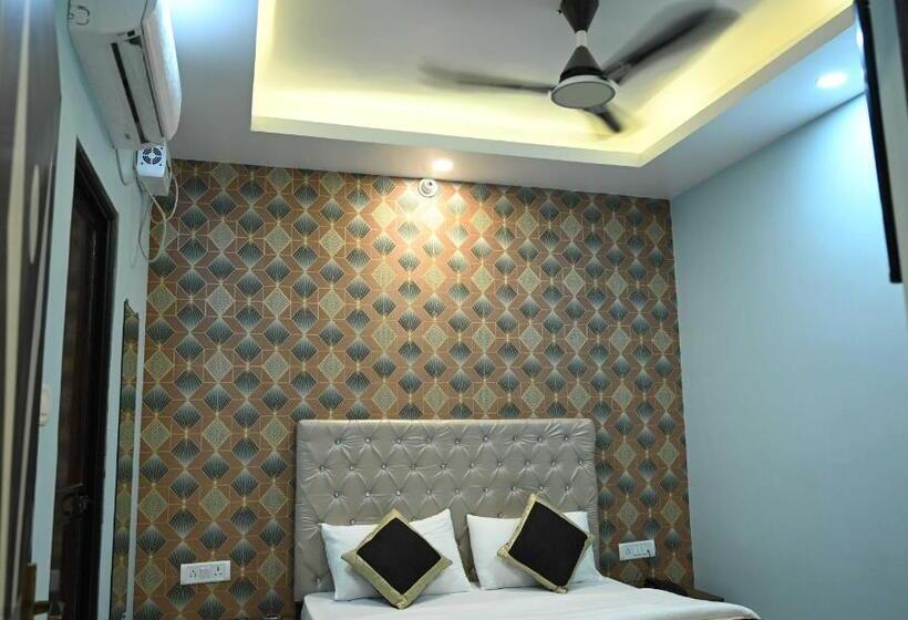 اتاق لوکس سه تخته, Super Hotel O Glance Inn