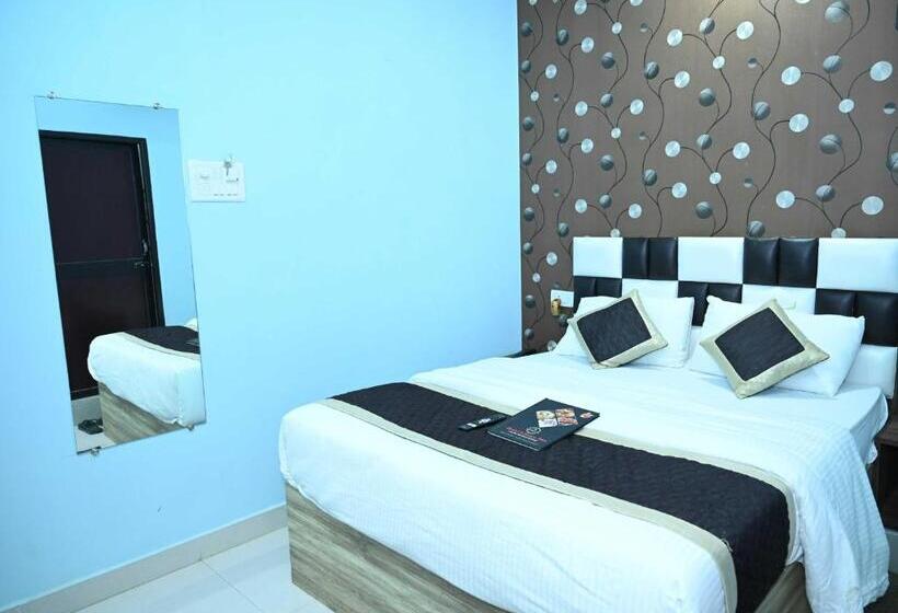 اتاق لوکس سه تخته, Super Hotel O Glance Inn