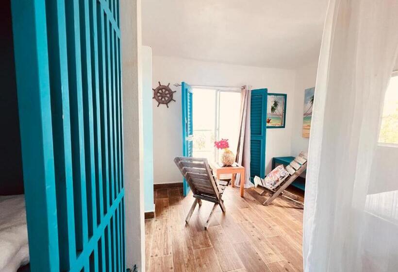 Номер Стандарт с Террасой, Bluemare Ecohotel Frente A La Playa Ensendada