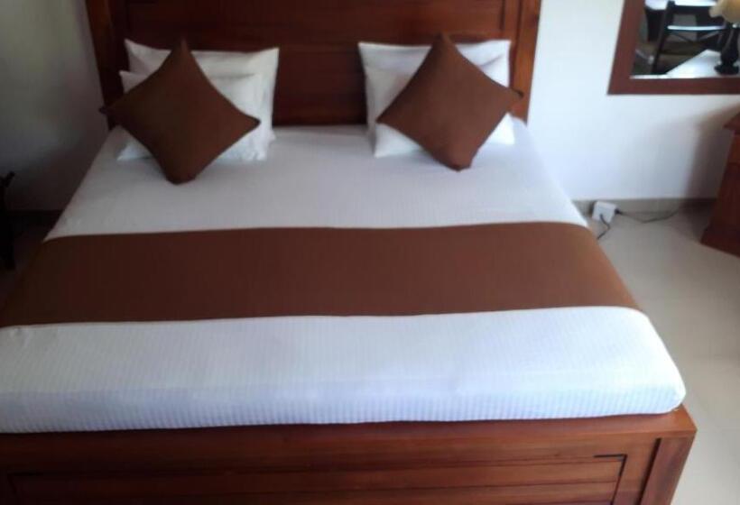 اتاق استاندارد با تخت بزرگ, Jal,min Homestay