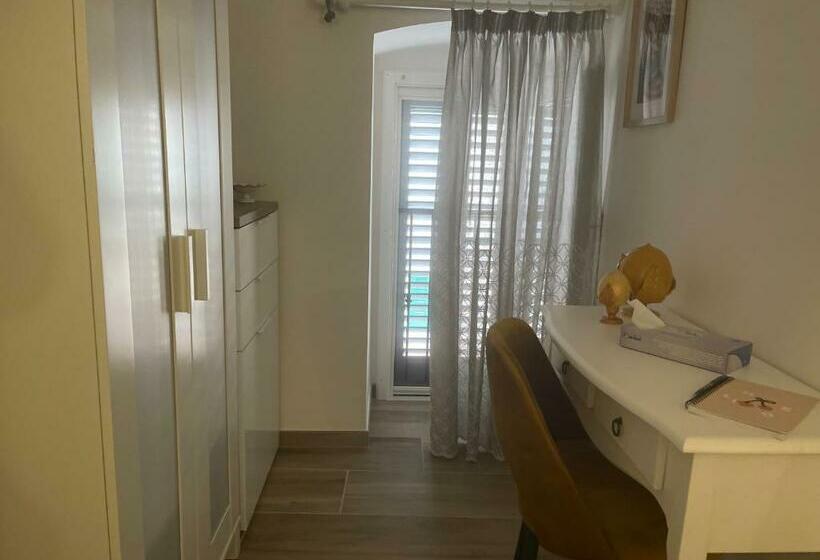 اتاق استاندارد, Le Dimore Del Portico