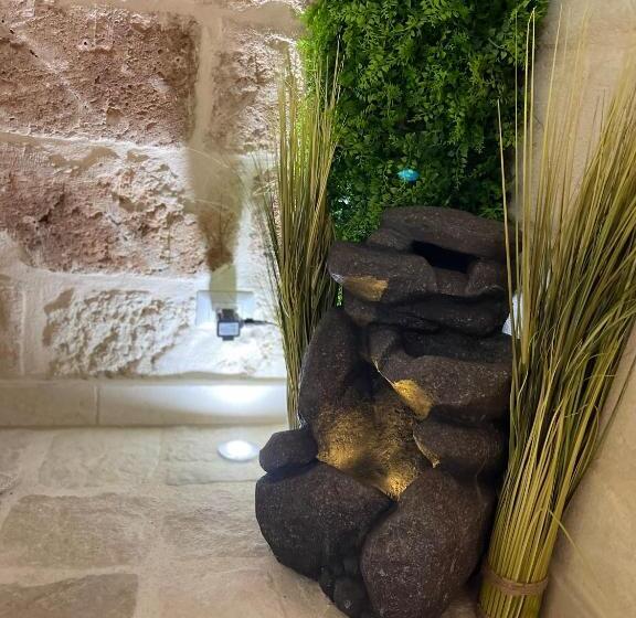 سوییت خانوادگی, Le Dimore Del Portico