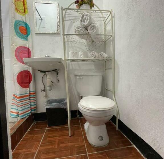 اتاق استاندارد, Judys Home   Bed And Breakfast