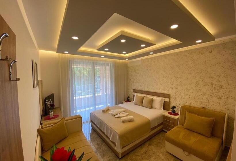 اتاق لوکس چهار تخته, Luxury Villa Ulcinj