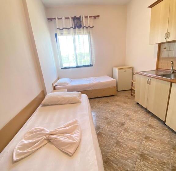 Quarto Familiar, Grey Villa
