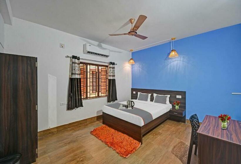 Трехместный Номер Deluxe, Capital O 90121 Madison Blue